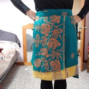 Mini length XL Darn Good Yarn sari wrap skirt